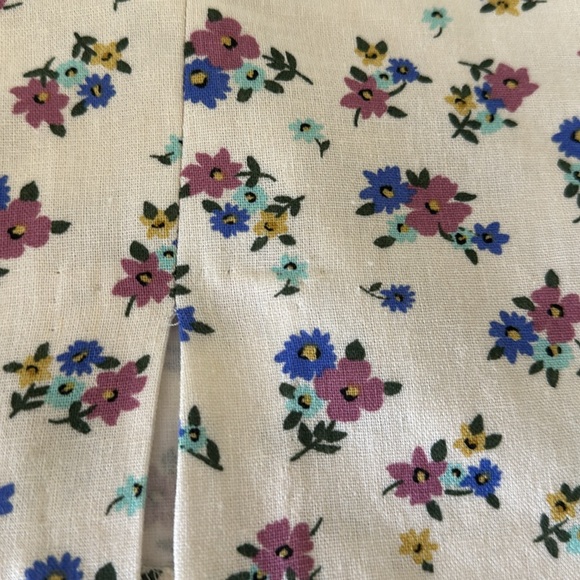 Zara Linen Feel Cotton Miniskirt Flowers - Picture 2 of 3